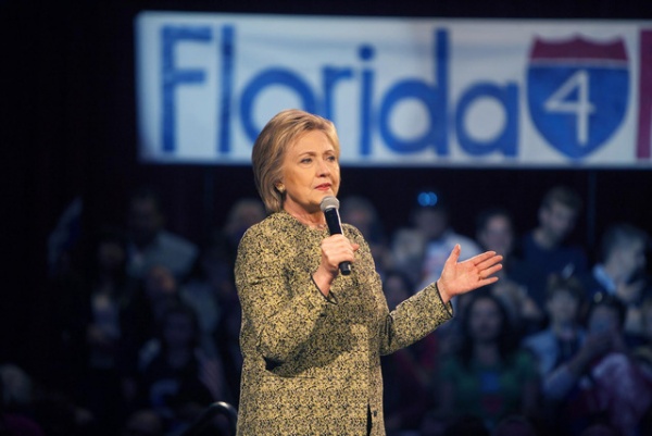 Tổng thống Obama: Chỉ cần thắng ở Florida, bà Clinton nắm chắc vé vào Nhà Trắng