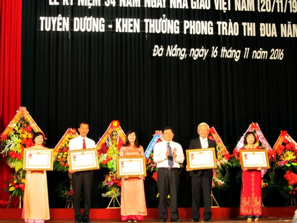 Đà Nẵng kỷ niệm Ngày Nhà Giáo Việt Nam