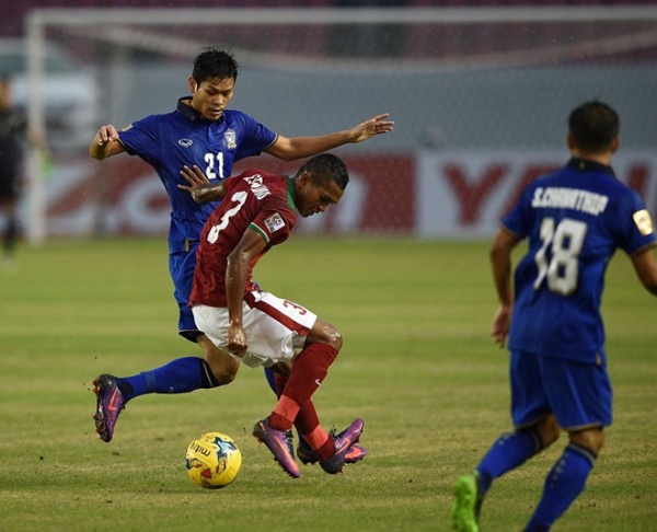 Dangda giúp Thái Lan phô diễn sức mạnh tại AFF Cup 2016
