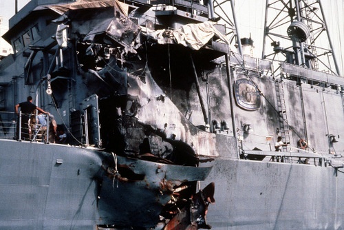 Chiến hạm Mỹ suýt đắm vì máy bay dân dụng Iraq như thế nào