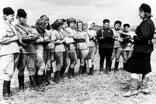 Đội "Phù thủy bóng đêm" Liên Xô khiến phát xít Đức khiếp sợ