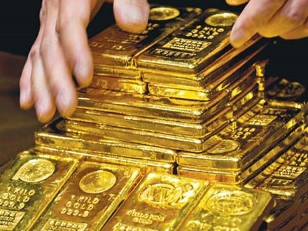 Giá vàng 24/11: Vàng giảm sâu, USD vẫn tăng mạnh