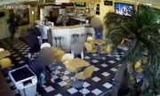 Quán cafe Việt ở Mỹ bị cướp