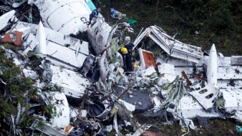 Hãng hàng không chủ quản máy bay rơi ở Colombia bị đình chỉ