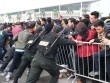 Sân vận động Mỹ Đình "vỡ trận" vì hàng vạn người đổ về mua vé xem đội tuyển Việt Nam