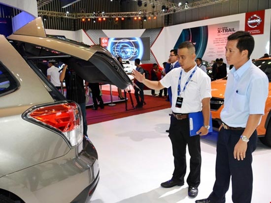 Người Việt mua ô tô "kỷ lục" hơn 270.000 xe