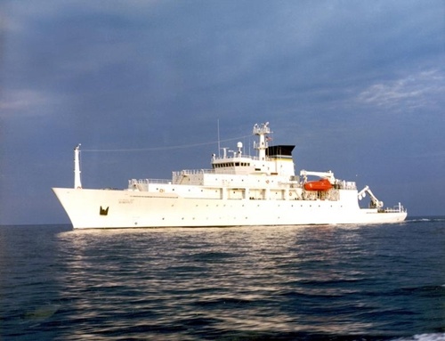 Báo Trung Quốc cáo buộc tàu Mỹ "nhiều lần do thám"