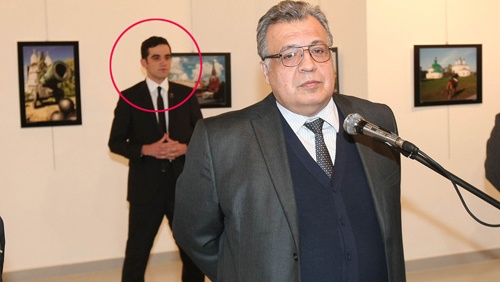 20 phút đấu súng diệt kẻ ám sát đại sứ Nga ở Thổ Nhĩ Kỳ
