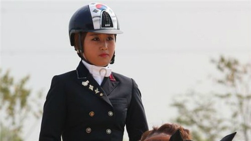 "Công chúa kỵ mã" - cô con gái hưởng nhiều đặc quyền của bạn thân tổng thống Hàn