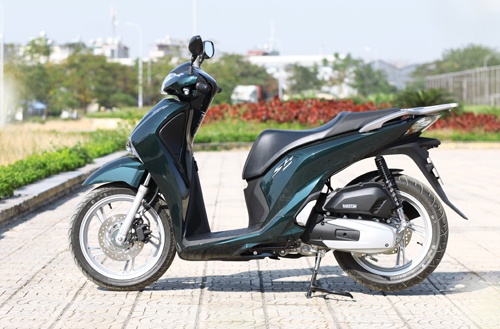 Việt Nam mua 260.000 xe máy mỗi tháng