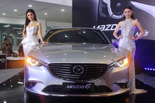 Mazda6 2017 giá từ 975 triệu đồng tại Việt Nam