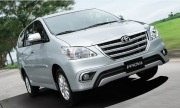 Giá lăn bánh Toyota Innova E tháng 2?