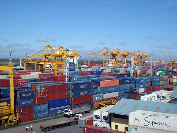 Doanh nghiệp sốc nặng vì mức phí khủng tại cảng Hải Phòng