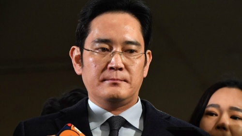 Samsung thắt chặt kiểm soát tài chính sau vụ bắt giữ phó chủ tịch tập đoàn