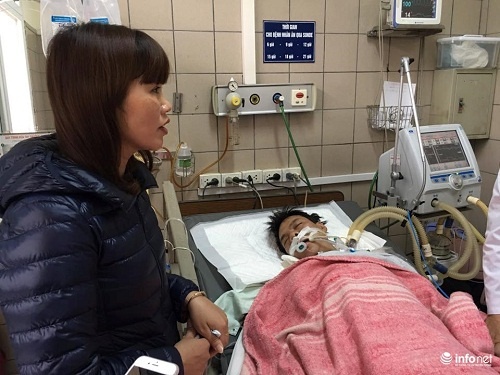 7 bệnh nhân ngộ độc rượu ở Hà Nội, bác sĩ đề nghị cơ quan chức năng vào cuộc