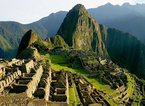 Thót tim vượt qua bậc thang "tử thần" ở Machu Picchu