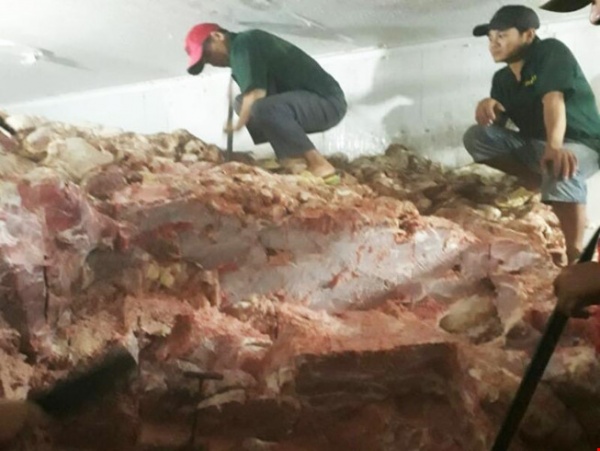 Hơn 30 tấn thịt heo không nguồn gốc suýt ra thị trường