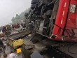 Lật xe khách thảm khốc ở Hà Tĩnh, nhiều người thương vong