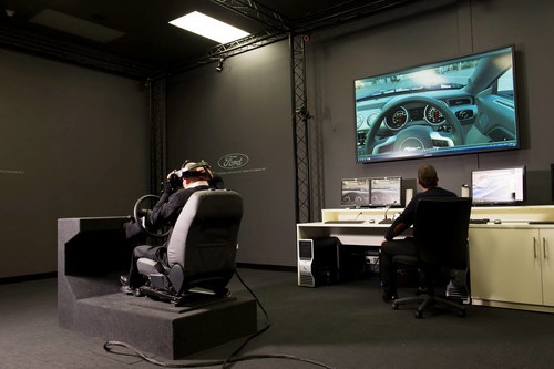 Công nghệ VR giúp "lái thử" trước khi mua