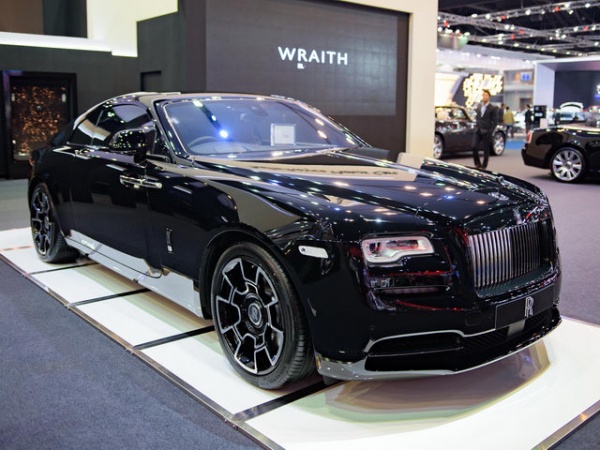 Ngắm Rolls-Royce Wraith Black Badge giá 23 tỷ đồng