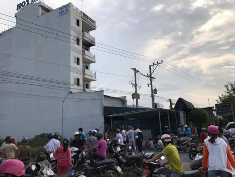 13 người nhập viện trong vụ cháy khách sạn ở Bình Thuận