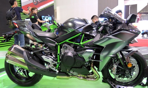 Kawasaki Ninja H2 carbon độc nhất Việt Nam