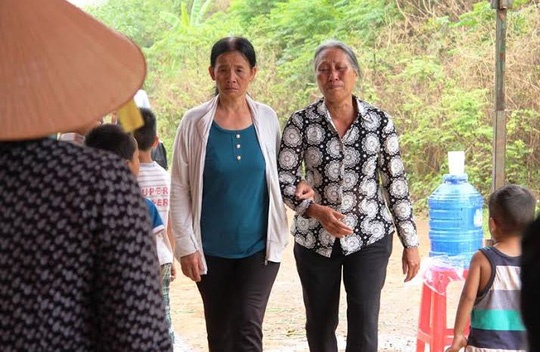 Vụ tai nạn ở Gia Lai: Chồng chết, vợ trọng thương trên đường về chịu tang mẹ