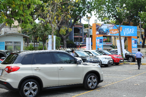 Gần 100 xe Suzuki Vitara được chăm sóc miễn phí ở Sài Gòn