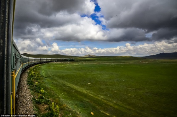 Trải nghiệm có "một không hai" trên chuyến tàu chạy xuyên Mông Cổ