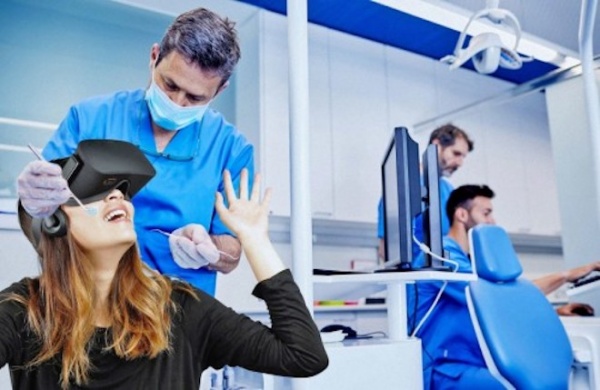 Nhổ răng không đau nhờ công nghệ thực tế ảo