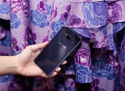 Lộ ảnh Samsung Galaxy S8 màu Tím khói siêu đẹp