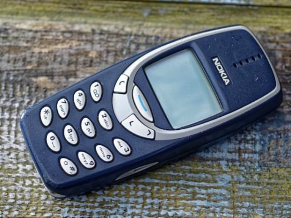 Xem cưa giấy cho "huyền thoại" Nokia 3310 "ăn hành"