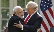 Những cái ôm nồng nhiệt Thủ tướng Ấn Độ dành cho Trump