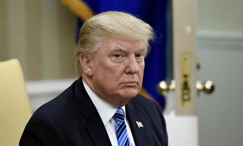 Thế trói tay của Trump trong vấn đề an ninh quốc gia