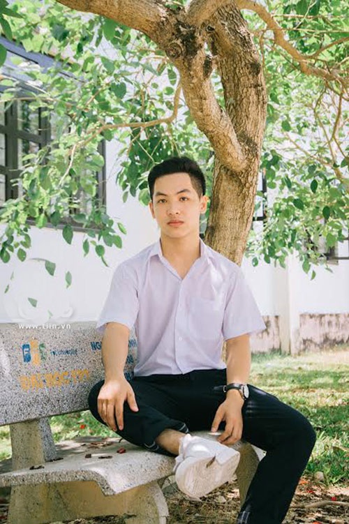 Chàng trai Quảng Nam đạt điểm 10 Văn duy nhất toàn quốc