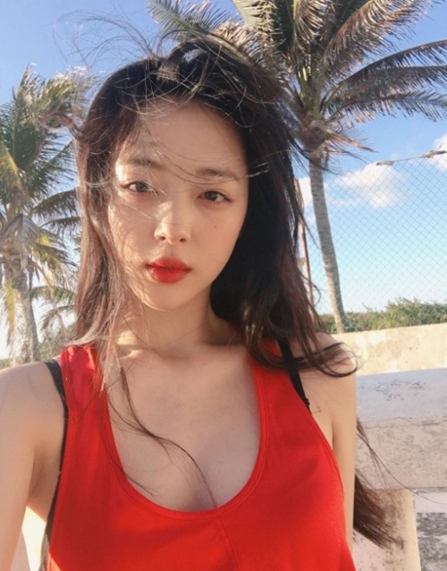 Các hot girl Hàn quốc chống nắng như thế nào?