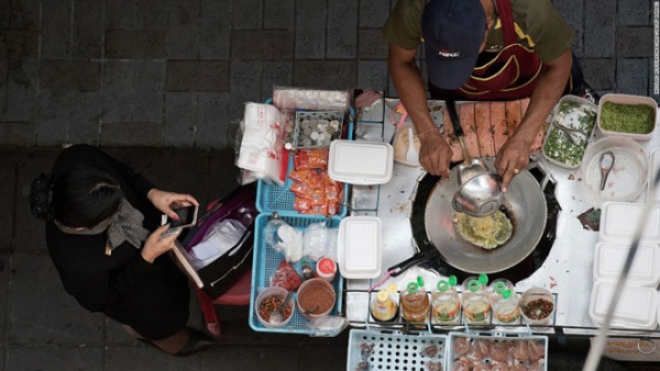 TP.HCM lọt top những điểm đến có ẩm thực đường phố tuyệt nhất thế giới