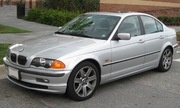 BMW 318i đời 2001 giá 180 triệu nên mua?