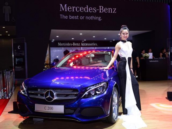 Mercedes-Benz tăng giá trăm triệu nhiều mẫu xe tại Việt Nam