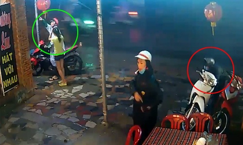 Cô gái sập bẫy lừa của 3 tên trộm xe máy ở Sài Gòn