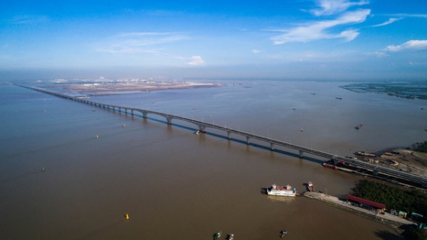 Sáng nay chính thức thông xe cầu vượt biển dài nhất Việt Nam