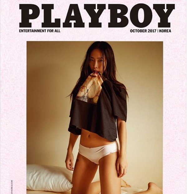 "Đốt mắt" với loạt ảnh nóng trên giường của mẫu Playboy danh tiếng Hàn Quốc