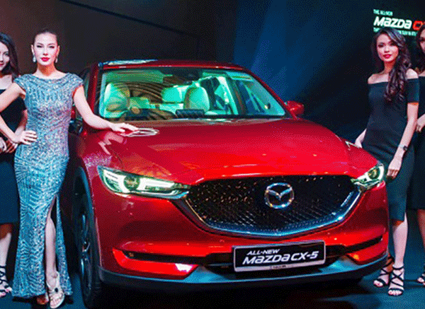 Hết tăng lại giảm, Mazda đùa giỡn người tiêu dùng hay tự làm khó mình?