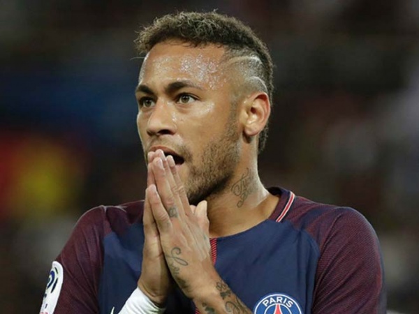 Tin HOT bóng đá tối 25/11: Neymar biết ơn PSG