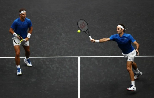 Tennis 24/7: “Đá cặp” ăn ý, Federer và Nadal dễ nhận "Oscar thể thao"