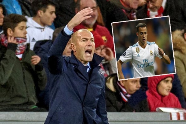 Real loạn: SAO trẻ trợn mắt cãi Zidane, Ronaldo ích kỷ cắm đầu sút