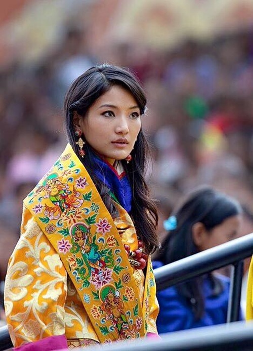 Nhan sắc của hoàng hậu Bhutan - nàng lọ lem vạn người mê