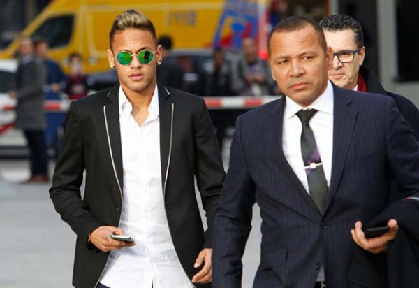 Neymar “đi đêm” Real: Cha tham tiền, bán tương lai con trai giá “cắt cổ”