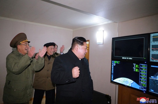 Triều Tiên thử nghiệm nạp virus bệnh than vào tên lửa?