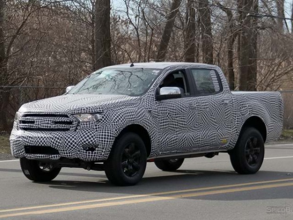 Ford Ranger 2019 đời mới sẽ trang bị động cơ xăng
